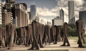 Abakanowicz k. Grant Parku Chicago 106 postaci bez gø. i rák 2007