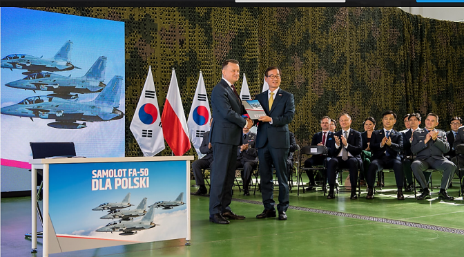 Haubitzen, Kampfjets, Panzer. Polens Jahrhundertkauf in Südkorea